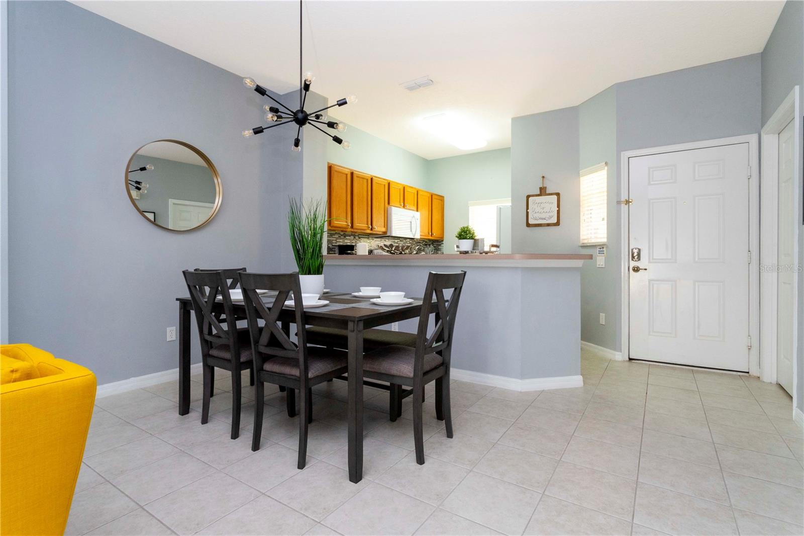 ENCANTADA PH 1 - Residential