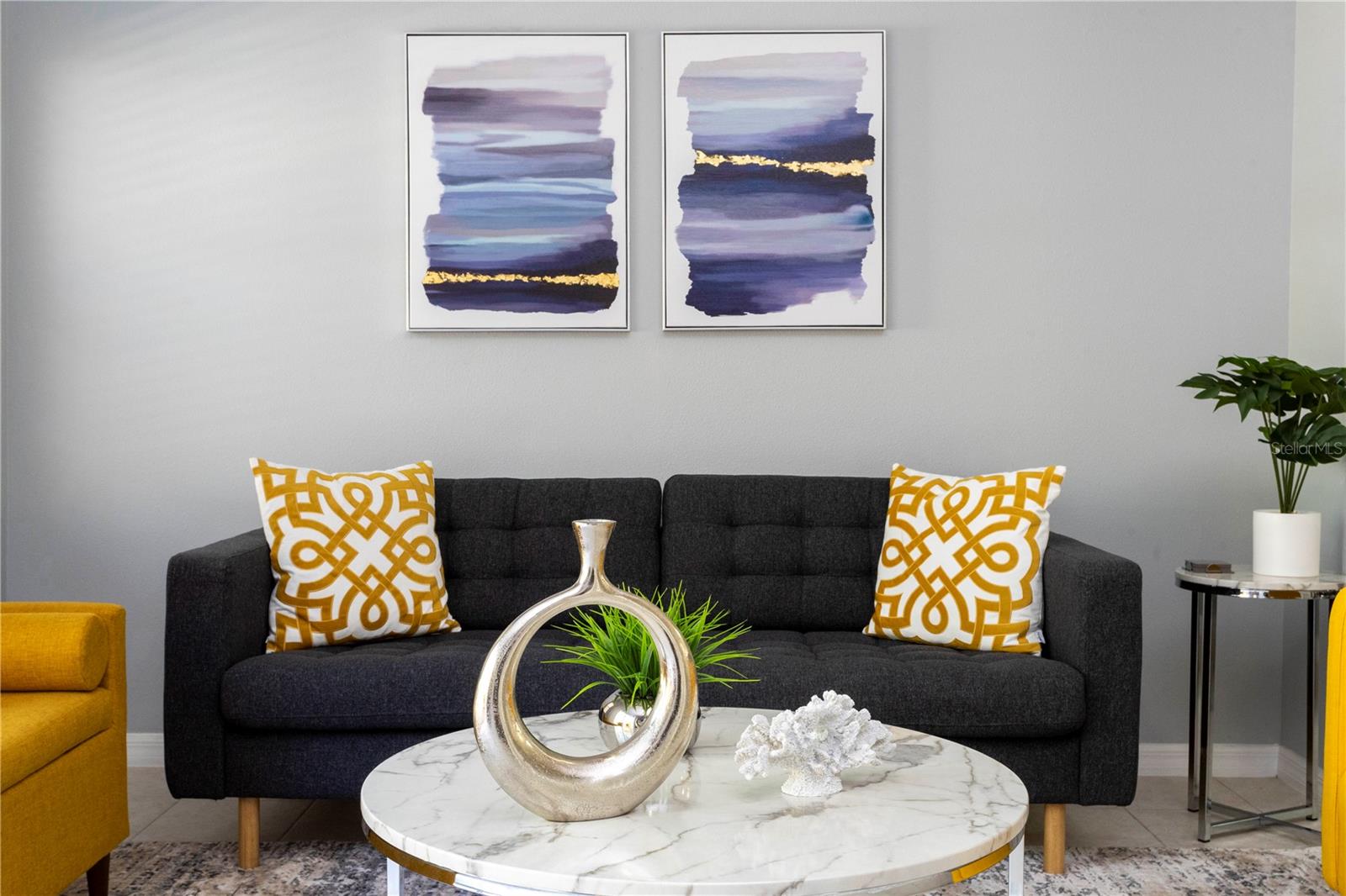 ENCANTADA PH 1 - Residential