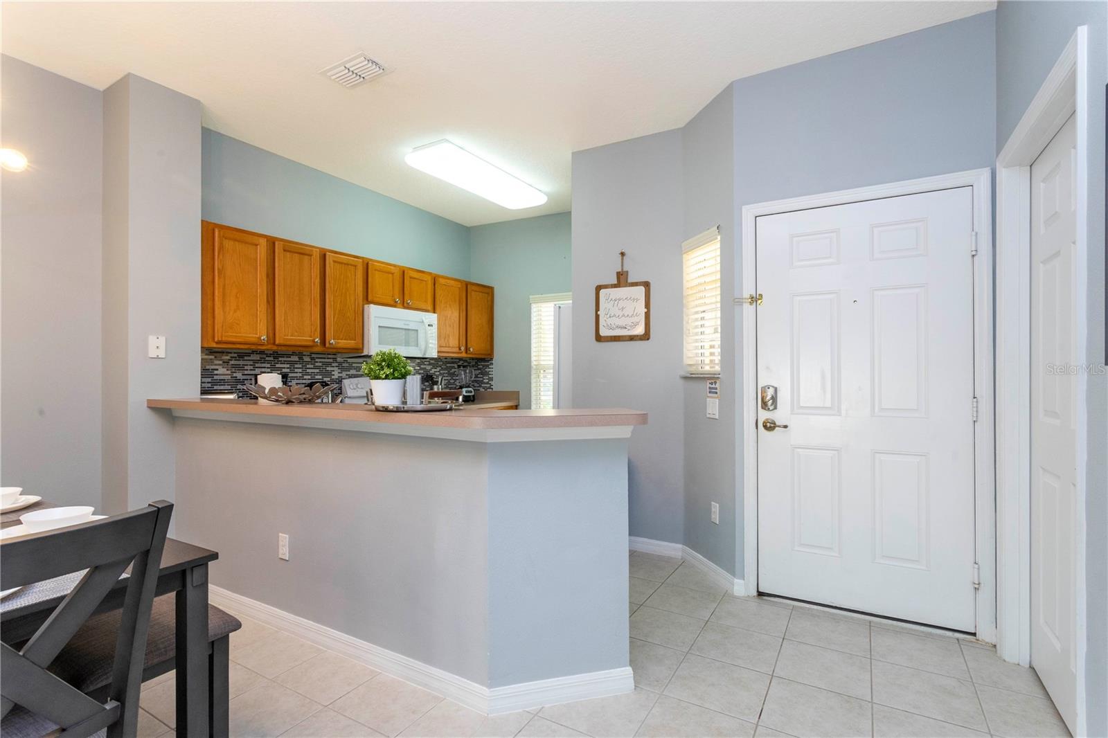 ENCANTADA PH 1 - Residential