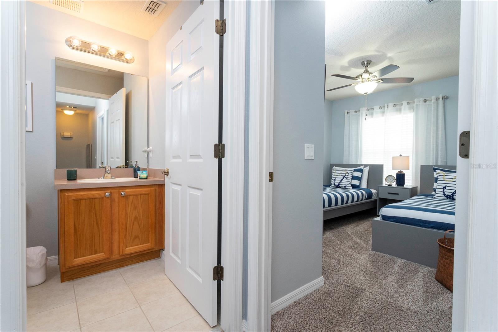 ENCANTADA PH 1 - Residential