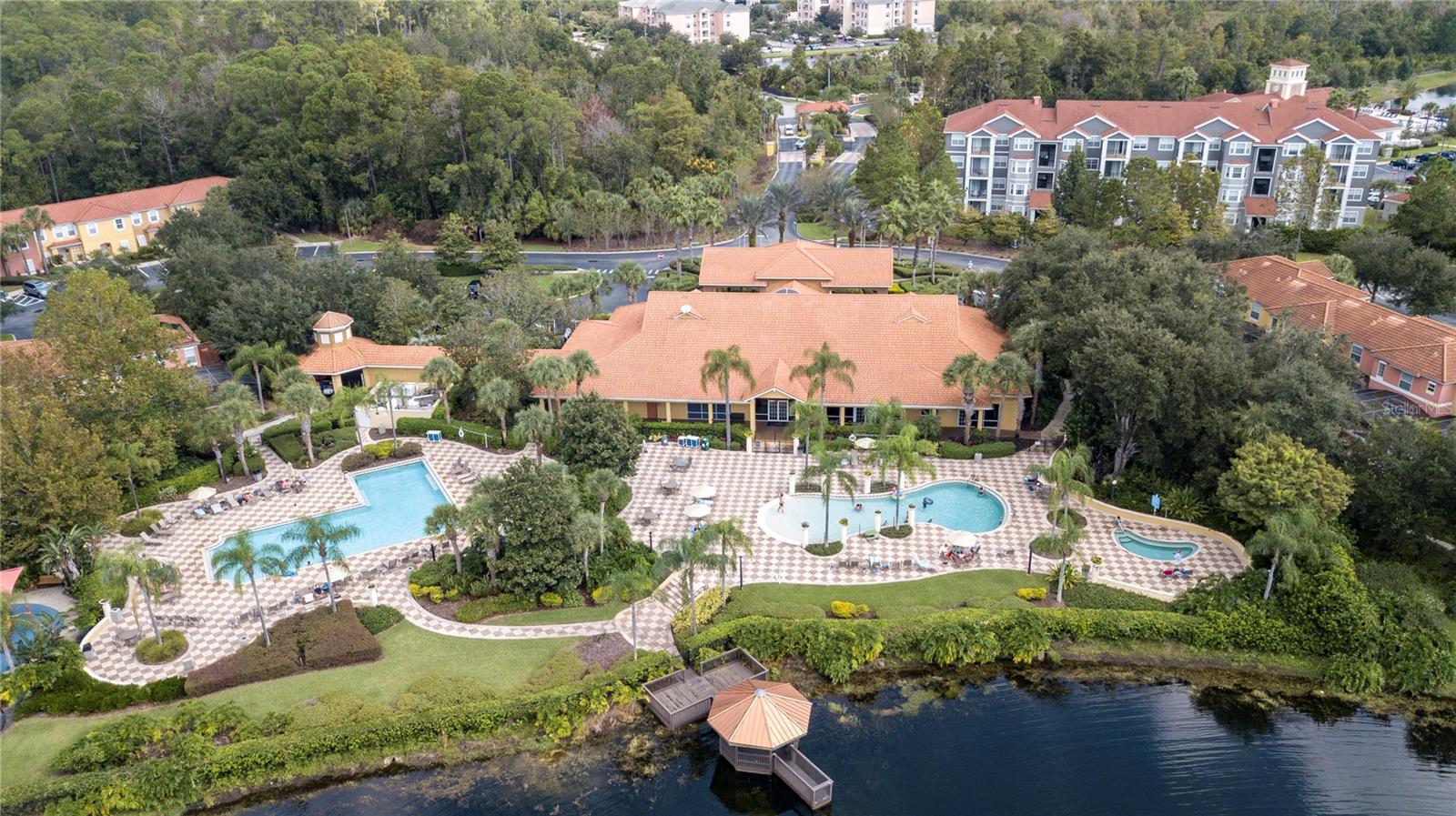 ENCANTADA PH 1 - Residential