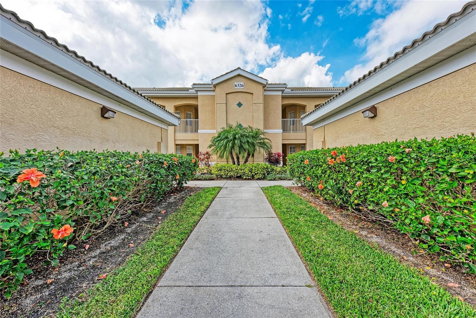 6326 GRAND OAK CIRCLE 203