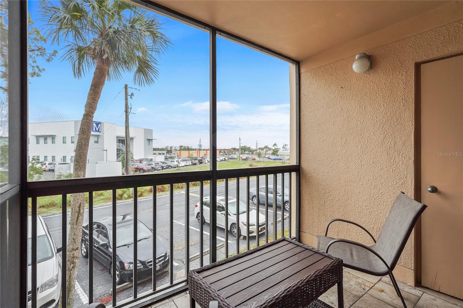 PROMENADES WEST - Residential