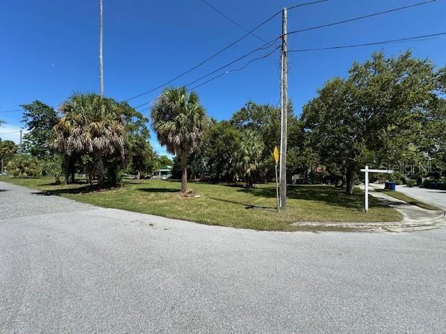 Prime Development Opportunity – Downtown Dunedin, FL
Exceptional vacant land ideally located just steps from vibrant Downtown Dunedin and adjacent to the scenic Pinellas Trail. This rare infill parcel is zoned MF-15 (Multi-Unit Residential) and approved for development — perfectly suited for a 4-unit townhome building. Ideal for spacious floorplans, modern amenities, luxury finishes, and potential roof top decks capturing sunset skyline views. High and dry lot located in desirable "X" flood zone (no flood insurance required). Lot size 90 x 145. Only 1/4 mile from Clearwater Harbor. Walk or bike to dining, shopping, and entertainment in downtown Dunedin. Strong demand for quality townhomes in this fast-growing coastal community. Whether you’re an investor or builder, this is an opportunity in one of Pinellas County’s most desirable locations.
Don't miss your chance to develop in the heart of Dunedin!