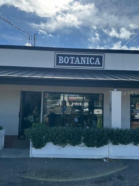 3260 W HILLSBOROUGH AVENUE 106 TAMPA FL 33614