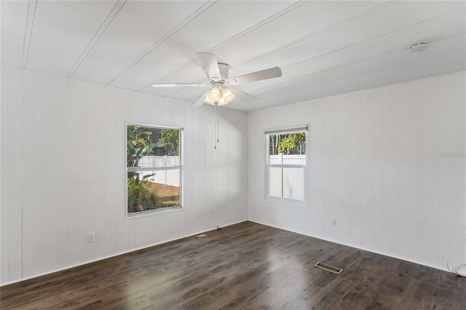 LAKE RICH VILLAGE MOBILE HOME PARK UNREC - Residential