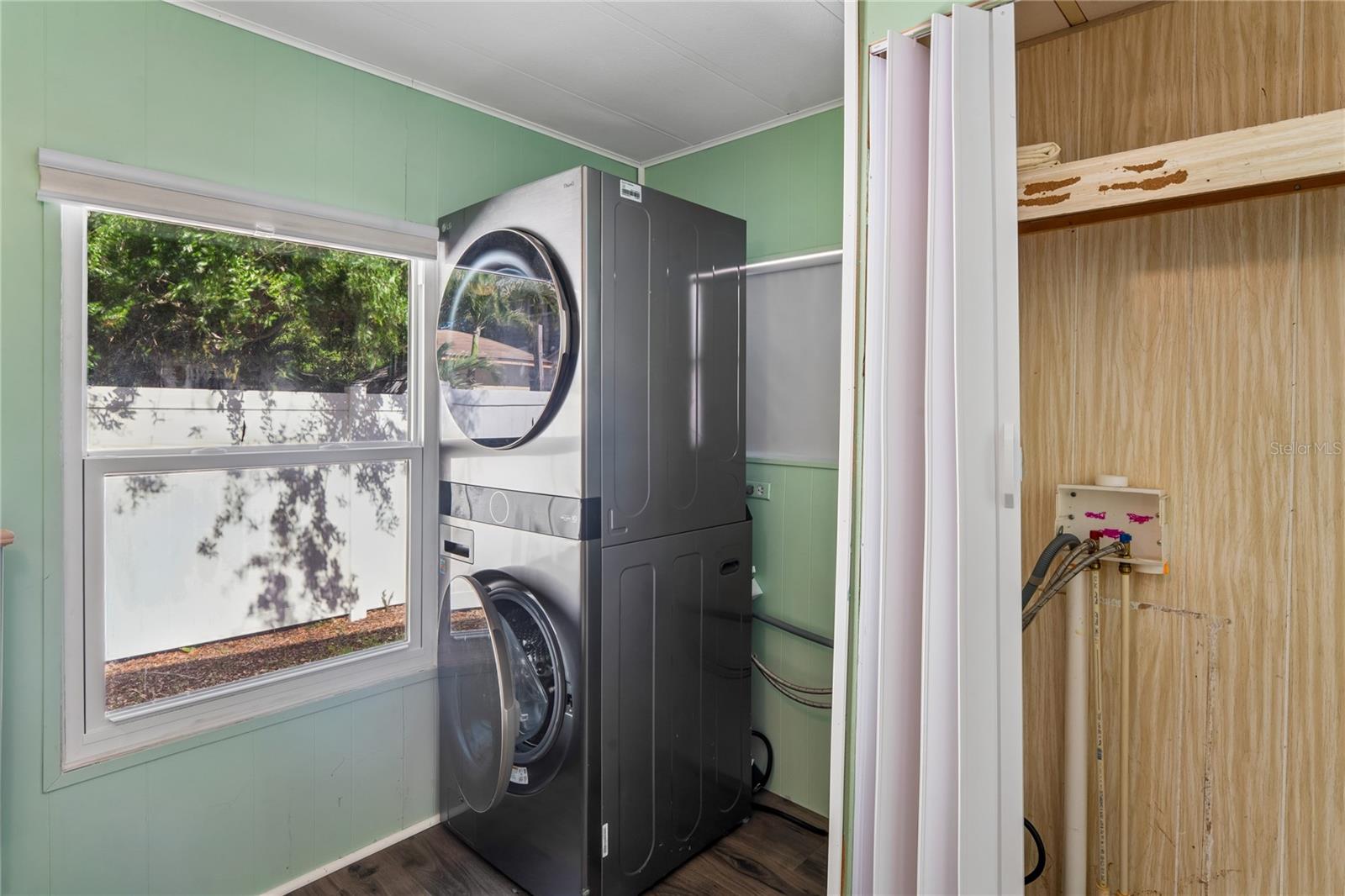 LAKE RICH VILLAGE MOBILE HOME PARK UNREC - Residential