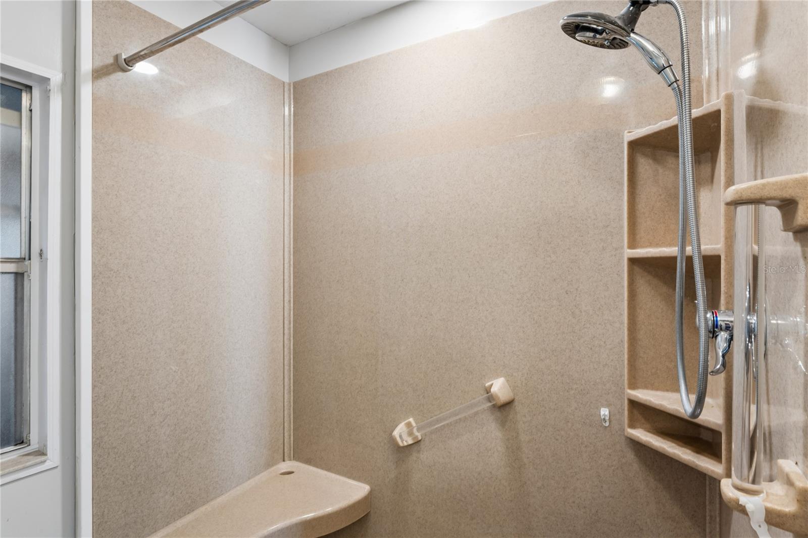 LAKE RICH VILLAGE MOBILE HOME PARK UNREC - Residential