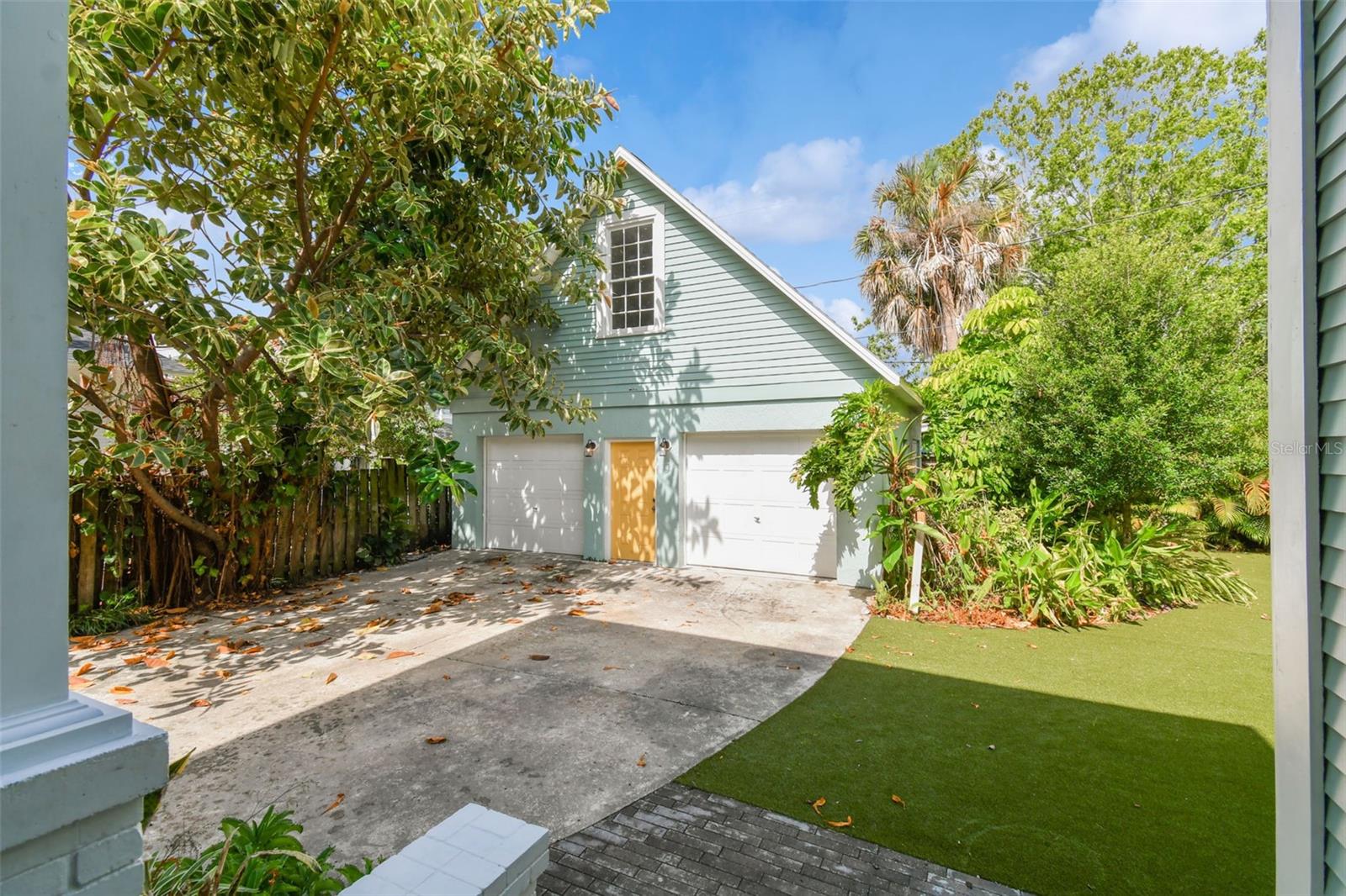 WEST HYDE PARK - Residential