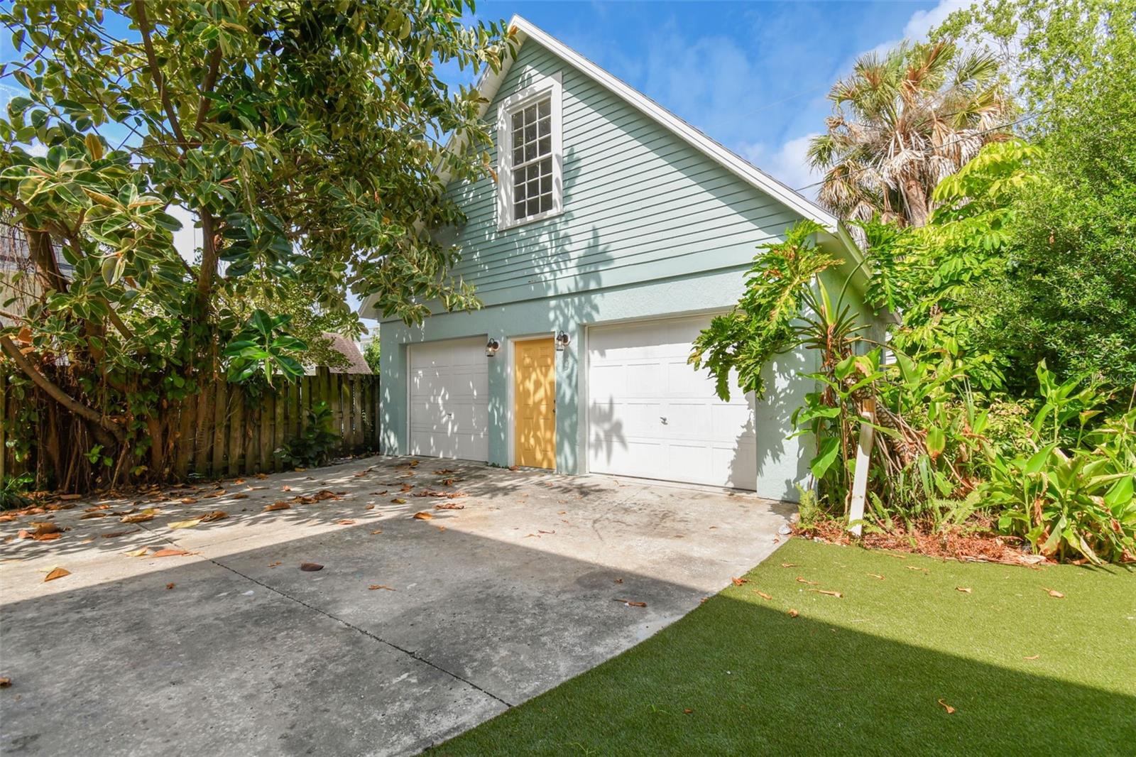 WEST HYDE PARK - Residential