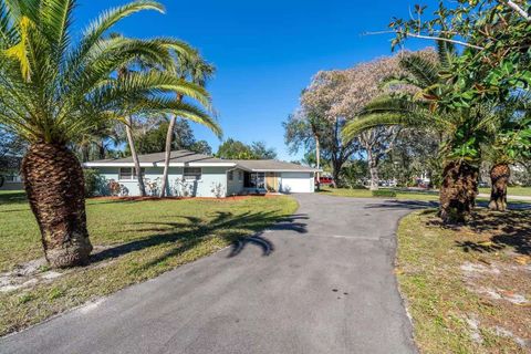 A home in SARASOTA