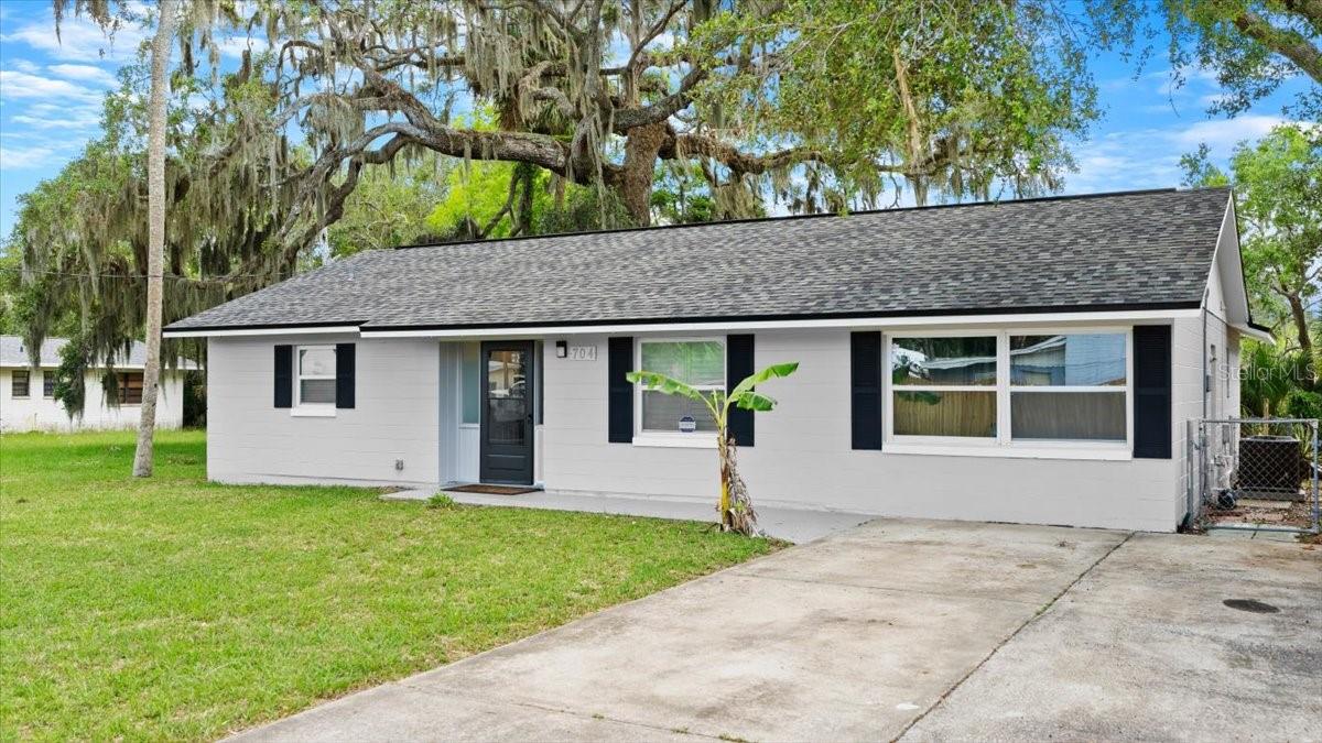 704 LYNN AVENUE