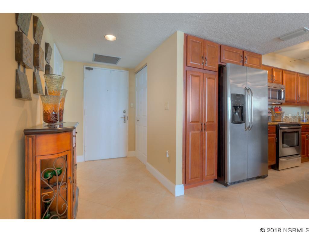 Ocean 01 Condo - Residential