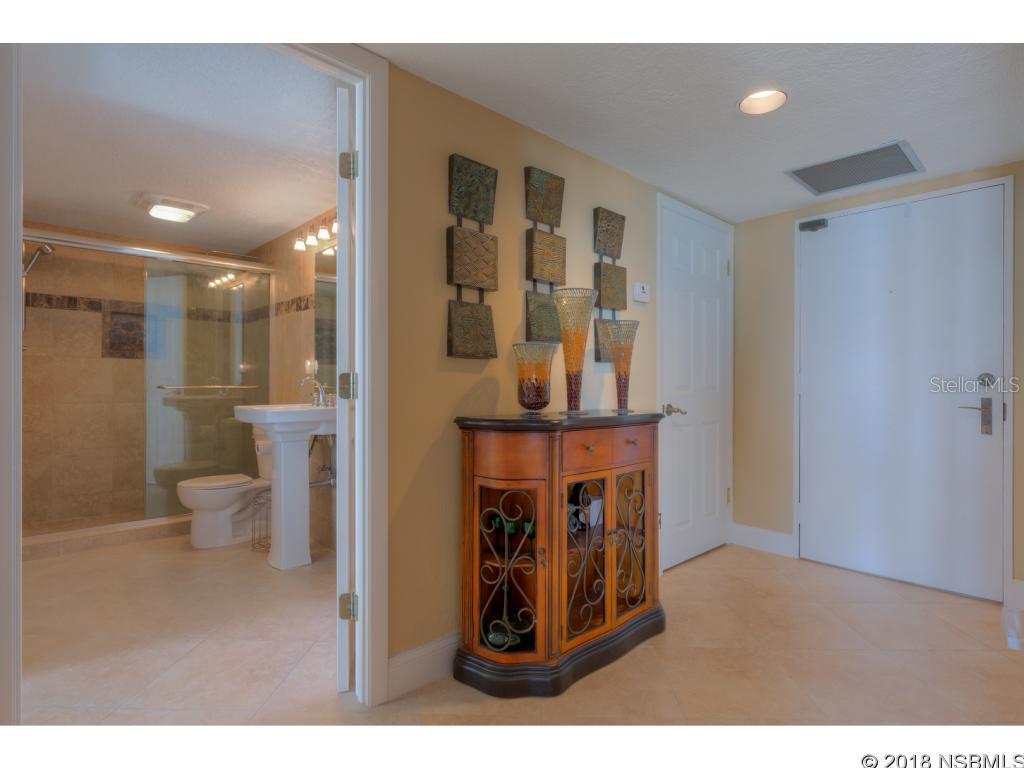 Ocean 01 Condo - Residential