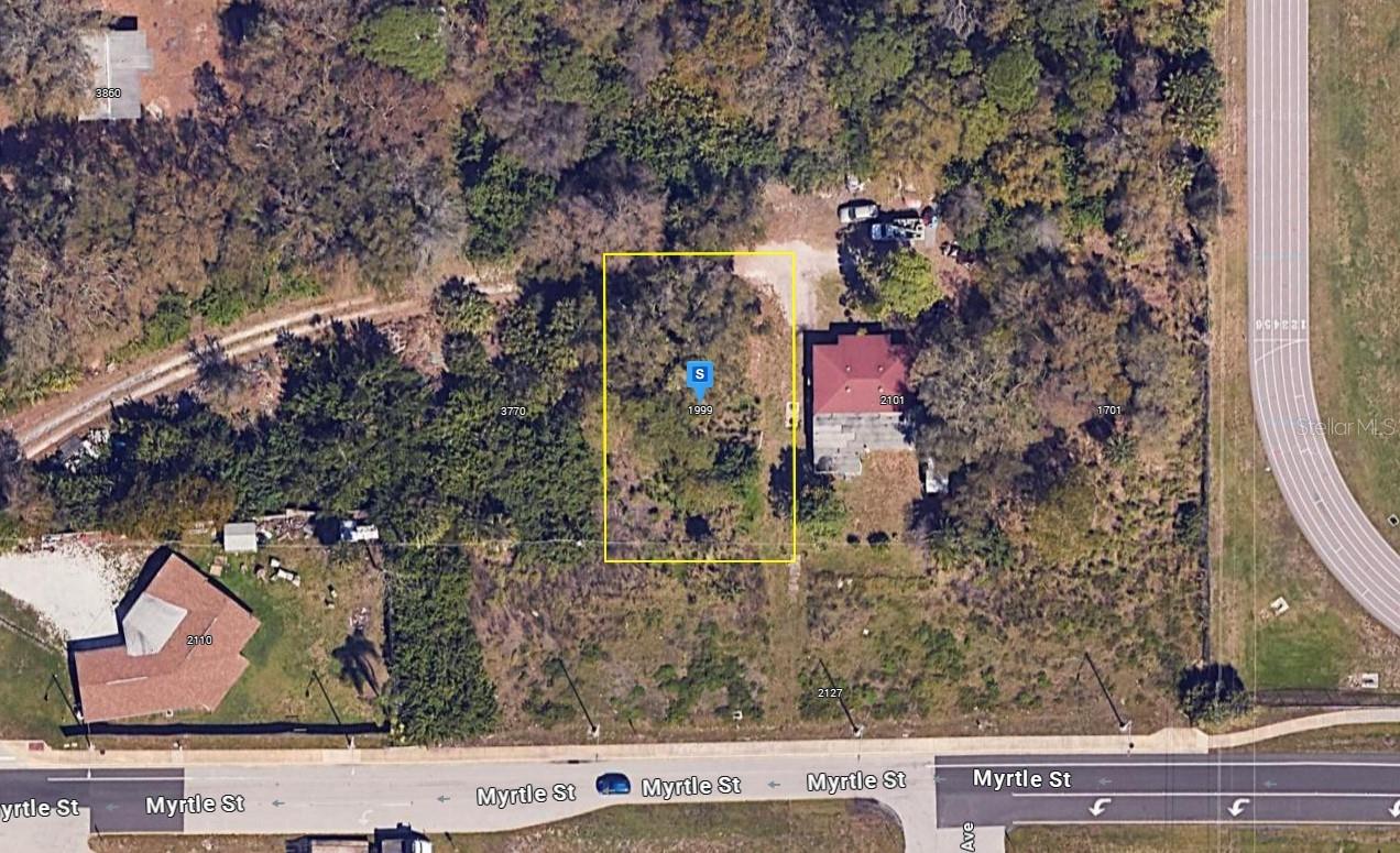 Great location for this .21 acre property in the downtown Sarasota community provides you with a great location and plenty of opportunity. This lot appears to have access to some utilities for a quick and easy build. Don't miss out on what could be your new forever home. The buyer will be responsible to confirm utilities, details listed and any restrictions. Great investment property! Listing is for land only and comes As Is.
I MAKE IT MY POLICY TO PUT ALL KNOWN INFORMATION ABOUT EACH LOT IN THE WRITE_UP DETAILS, SO IF YOU DON’T SEE THE ANSWER YOU’RE LOOKING FOR , PLEASE CONTACT THE COUNTY TO GATHER INFORMATION.PLEASE UNDERSTAND WHEN BUYING OR SELLING VACANT/RAW LAND THIS IS USUALLY THE CASE. THE LISTING AGENT DOES NOT GUARANTEE THE ACCURACY OF THE INFORMATION IN THIS LISTING AND IS TO BE HELD HARMLESS OF ANY MISREPRESENTATION. BUYERS ARE ENCOURAGED TO DO THEIR OWN DUE DILIGENCE TO MAKE SURE THE LOT IS A GOOD FIT. SELLERS HAVE STATED THAT THEY WISH TO SELECT THE TITLE AGENCY FOR CLOSING. THEY ARE WILLING TO COVER THAT COST AT CLOSING. THANK YOU FOR LOOKING. THIS IS A FLAT FEE LIMITED-SERVICE LISTING.
