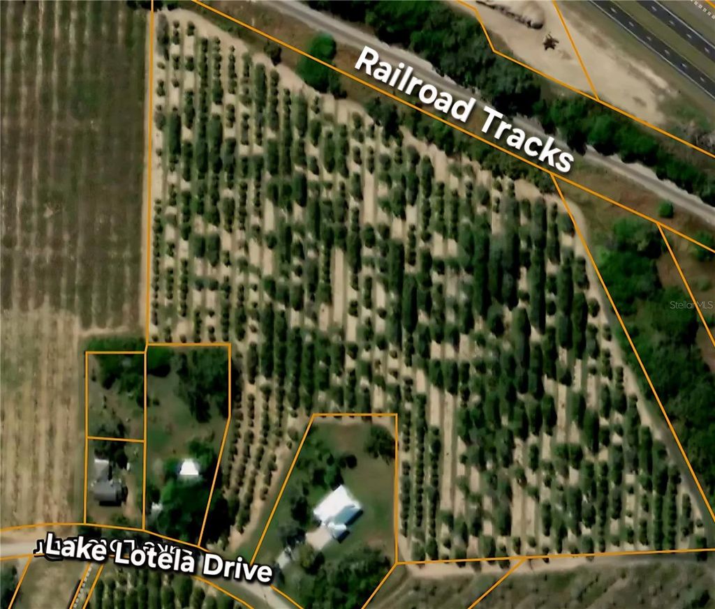 Photo of 790 Lake Lotela Drive, Avon Park, FL 33825 (MLS # P4935222)