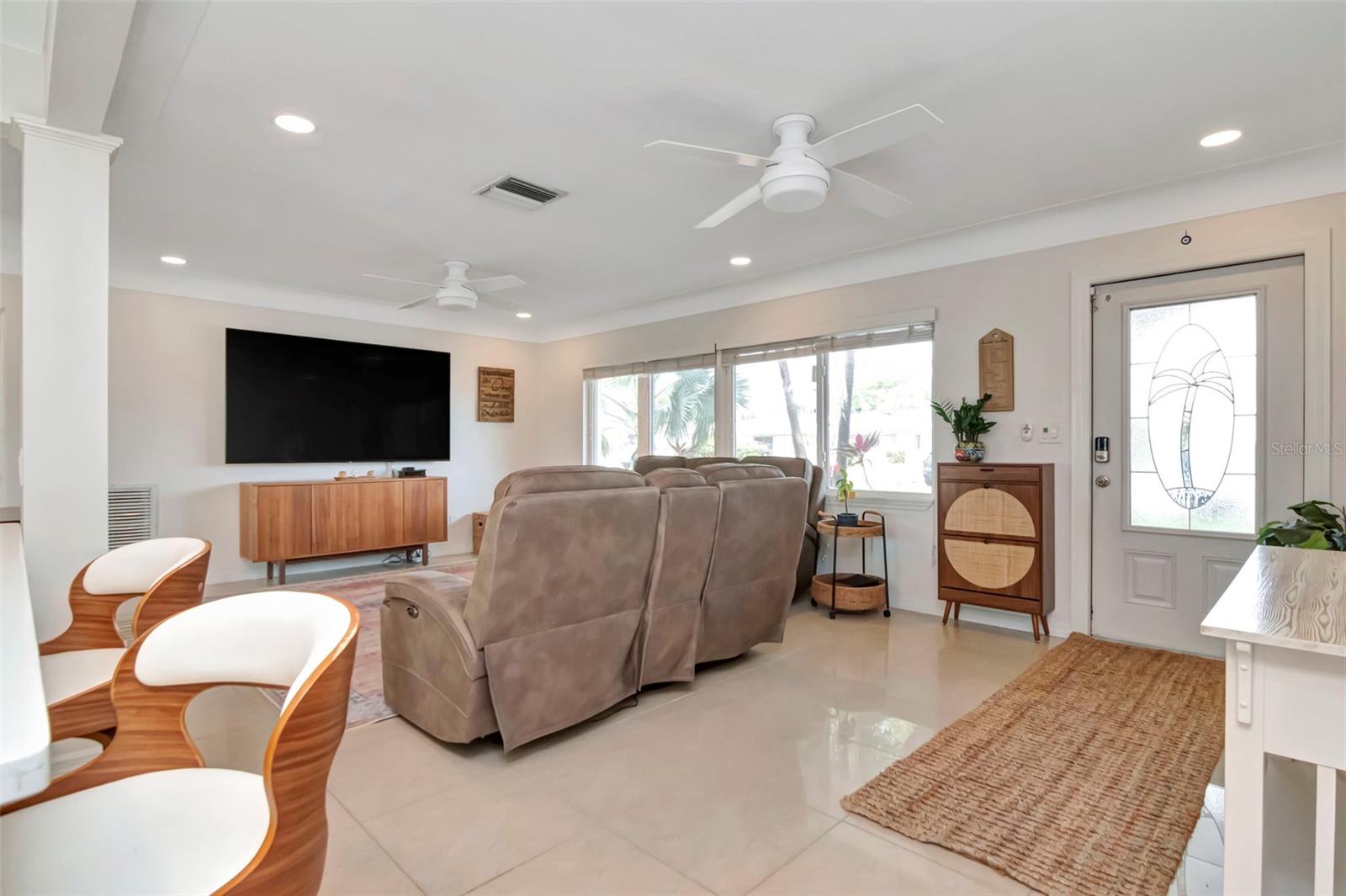 GARDEN MANOR SEC 2 - Residential