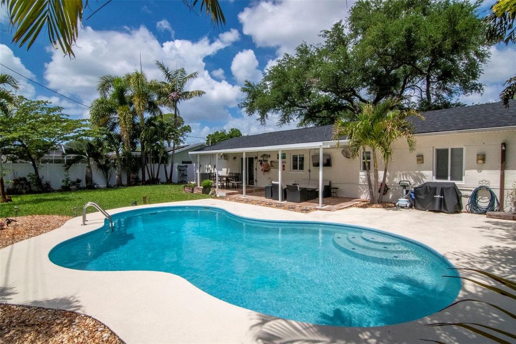 Photo of 6468 17th Terrace N, St Petersburg, FL 33710 (MLS # TB8491991)