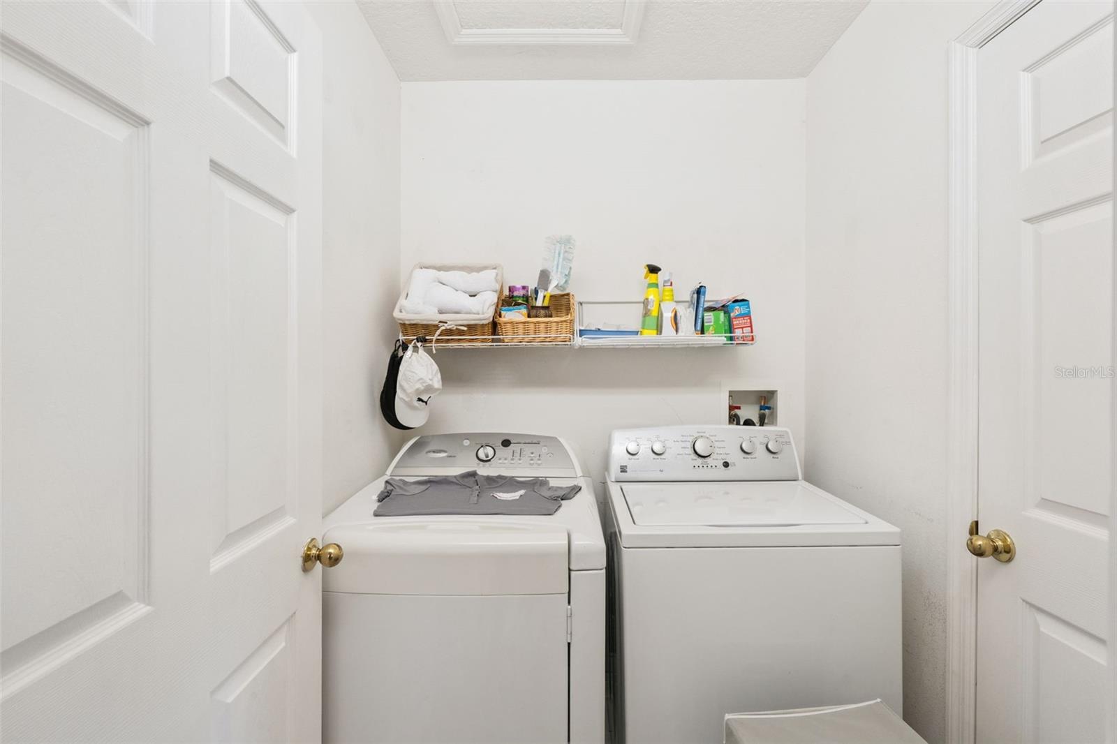 CRANES CREEK - Residential