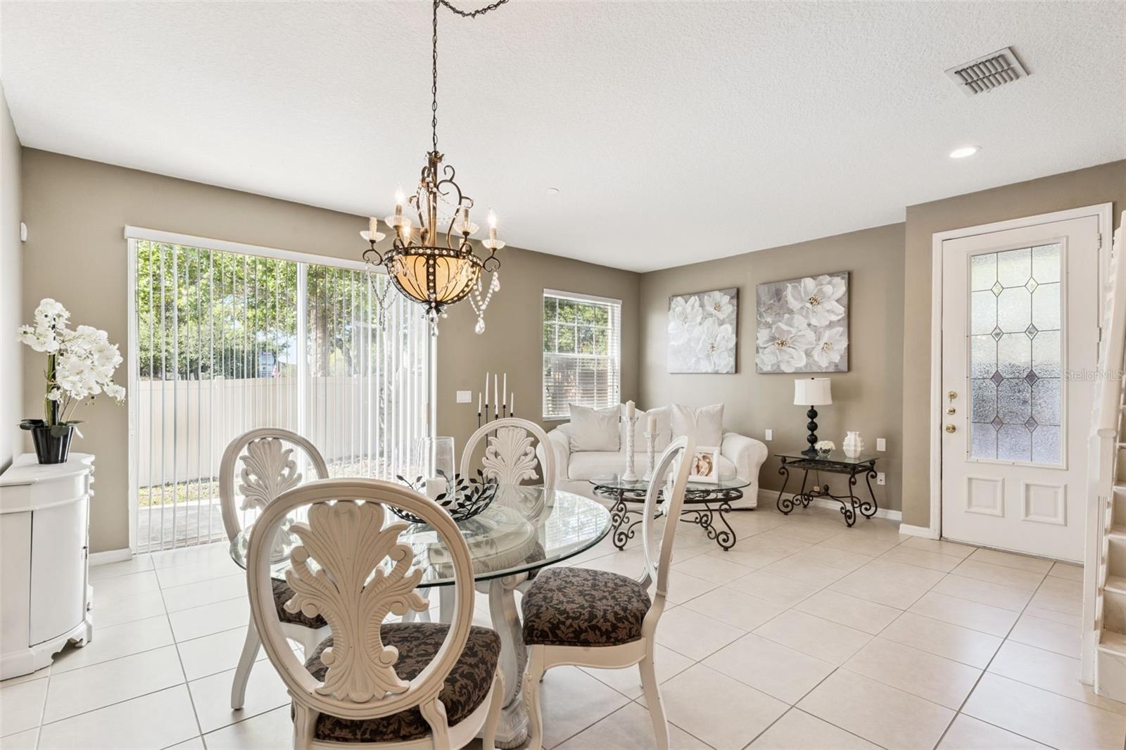 CRANES CREEK - Residential