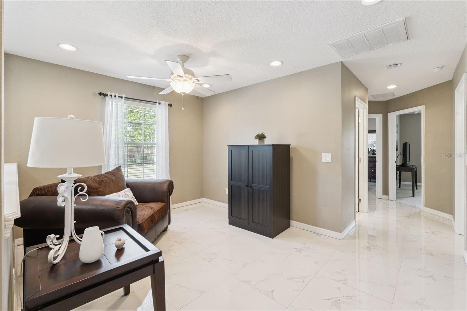 CRANES CREEK - Residential