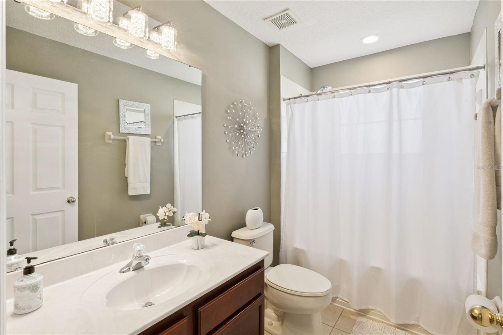 CRANES CREEK - Residential