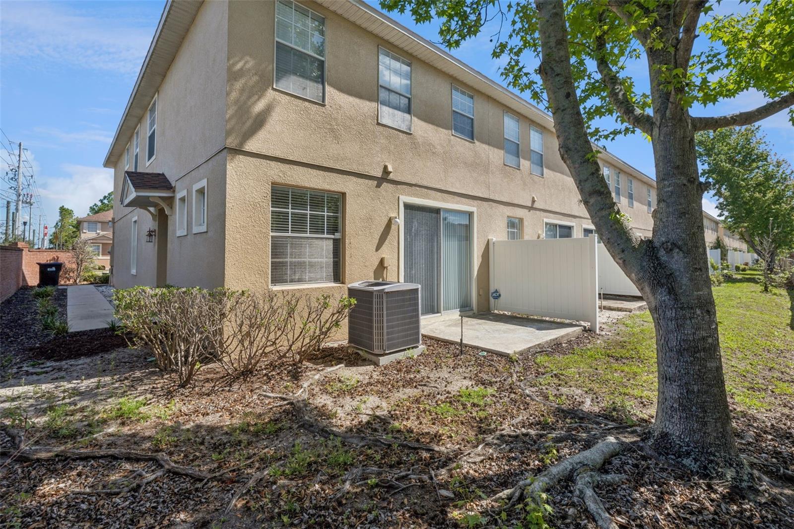 CRANES CREEK - Residential