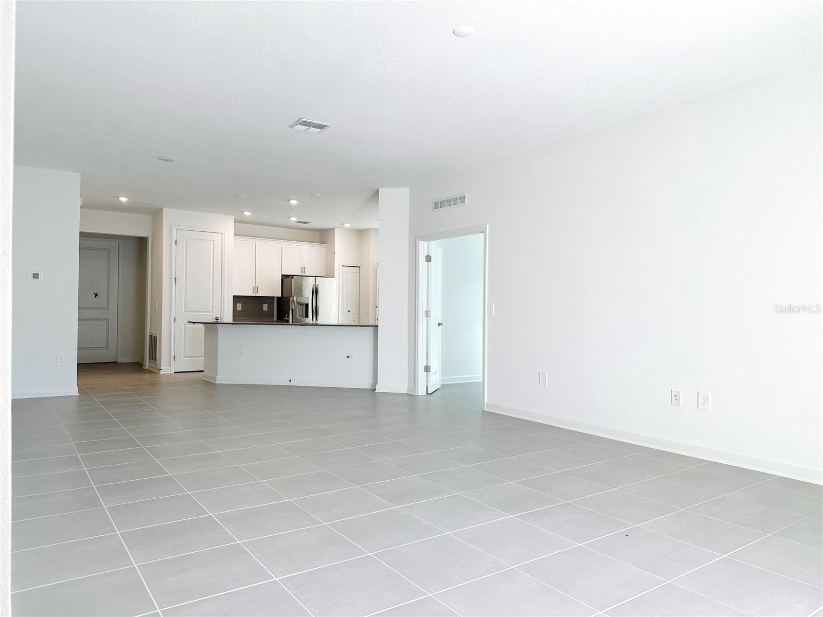 PROVIDENCE GARDEN HILLS 50'S - Residential Lease