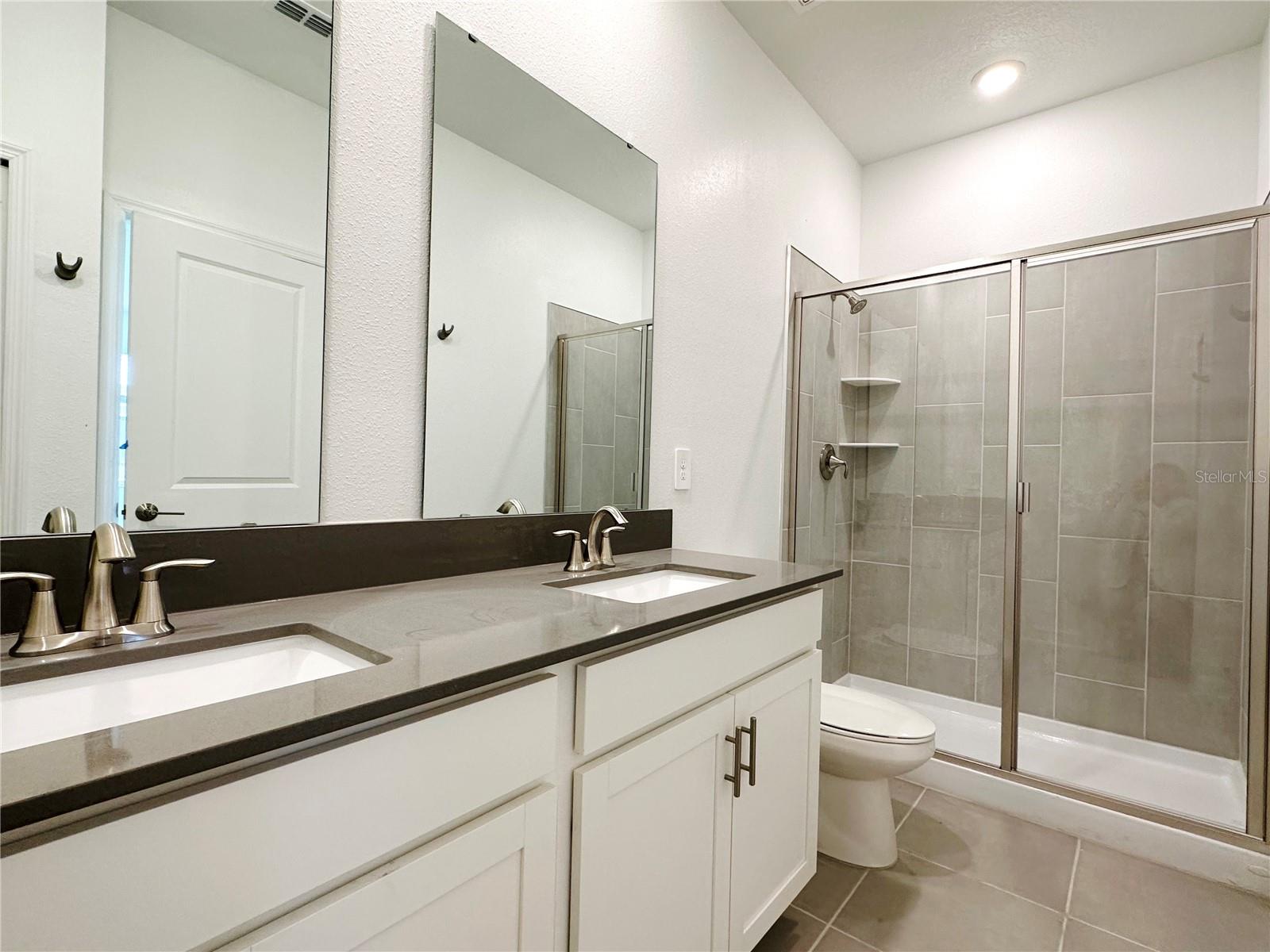 PROVIDENCE GARDEN HILLS 50'S - Residential Lease