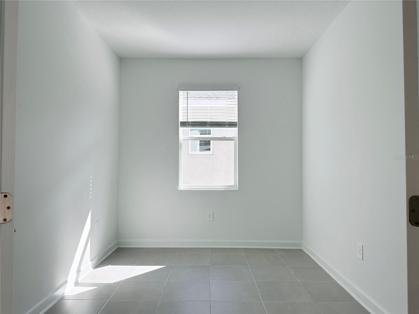 PROVIDENCE GARDEN HILLS 50'S - Residential Lease