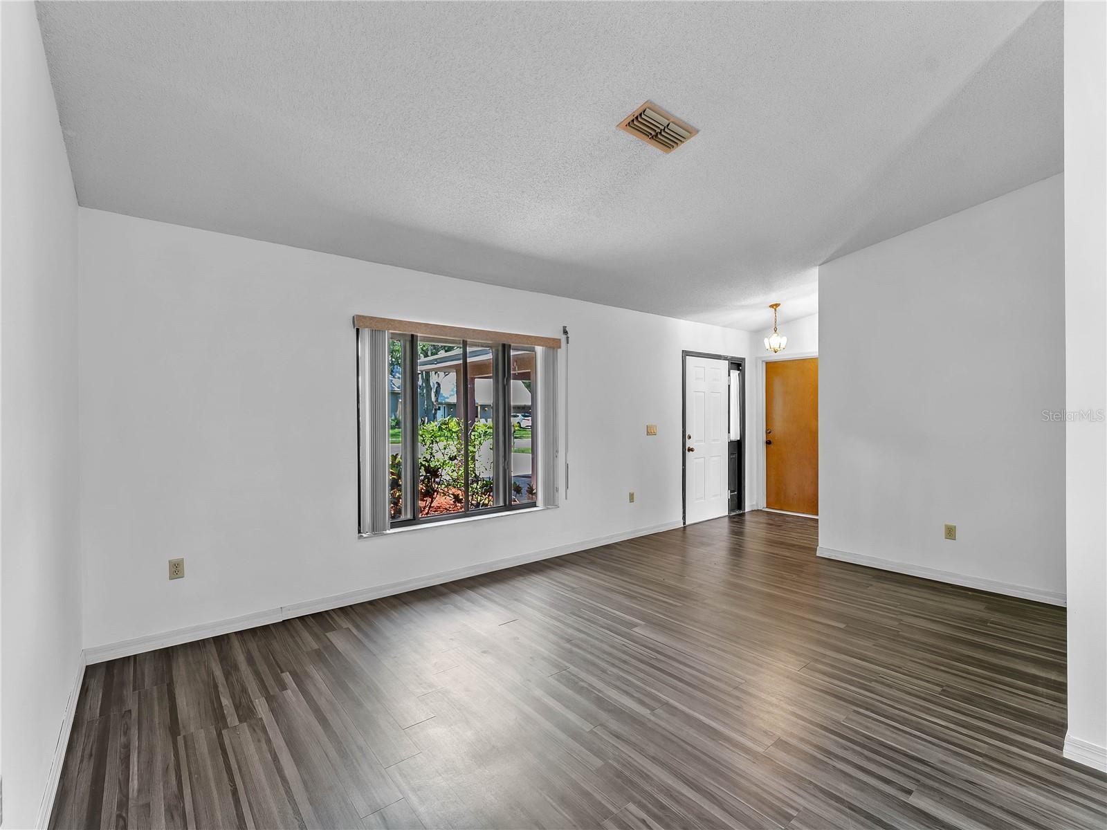 8429 CYPRESS LAKE CIRCLE