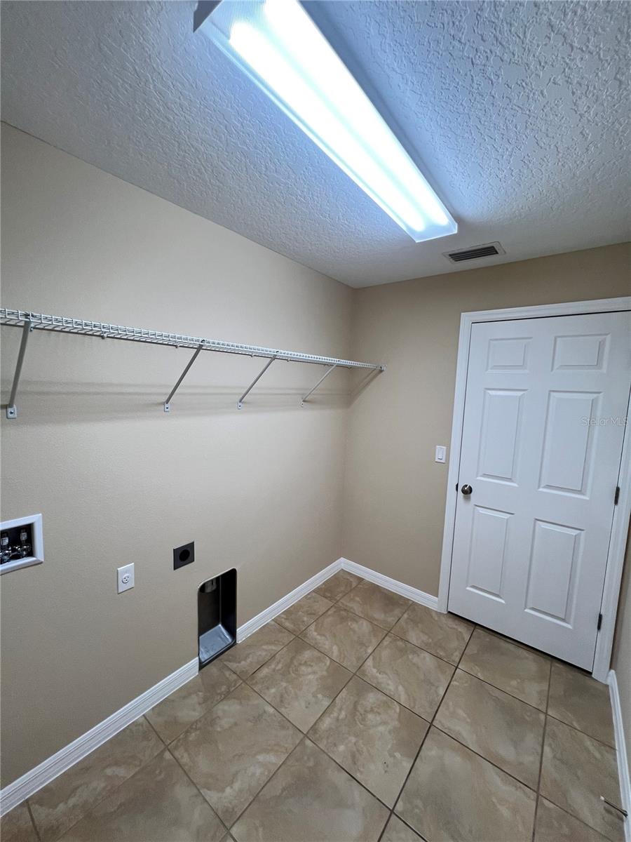 BAYSIDE PRCL C - Residential Lease