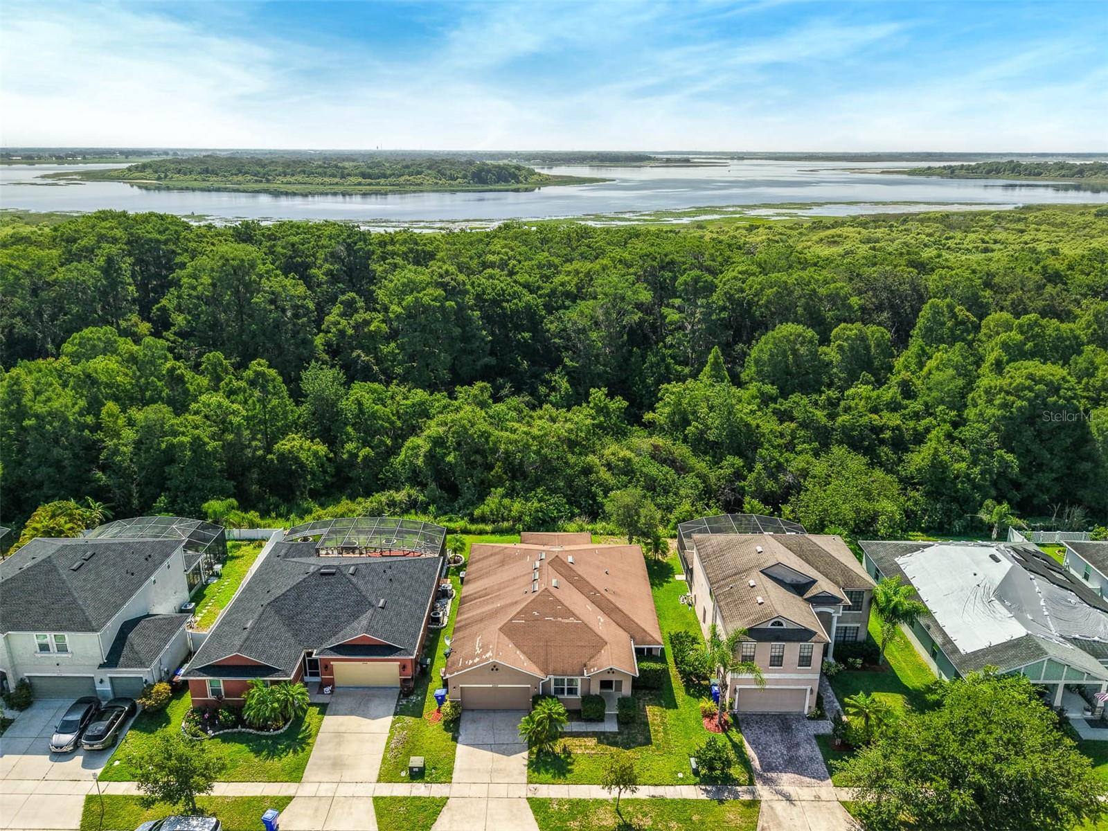 SHINGLE CREEK RESERVE AT THE OAKS PH 3 & 4 - Residential Lease