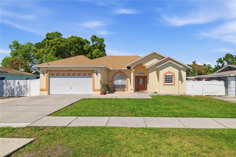 Photo of 1907 W Mohawk Avenue, Tampa, FL 33603 (MLS # TB8488870)