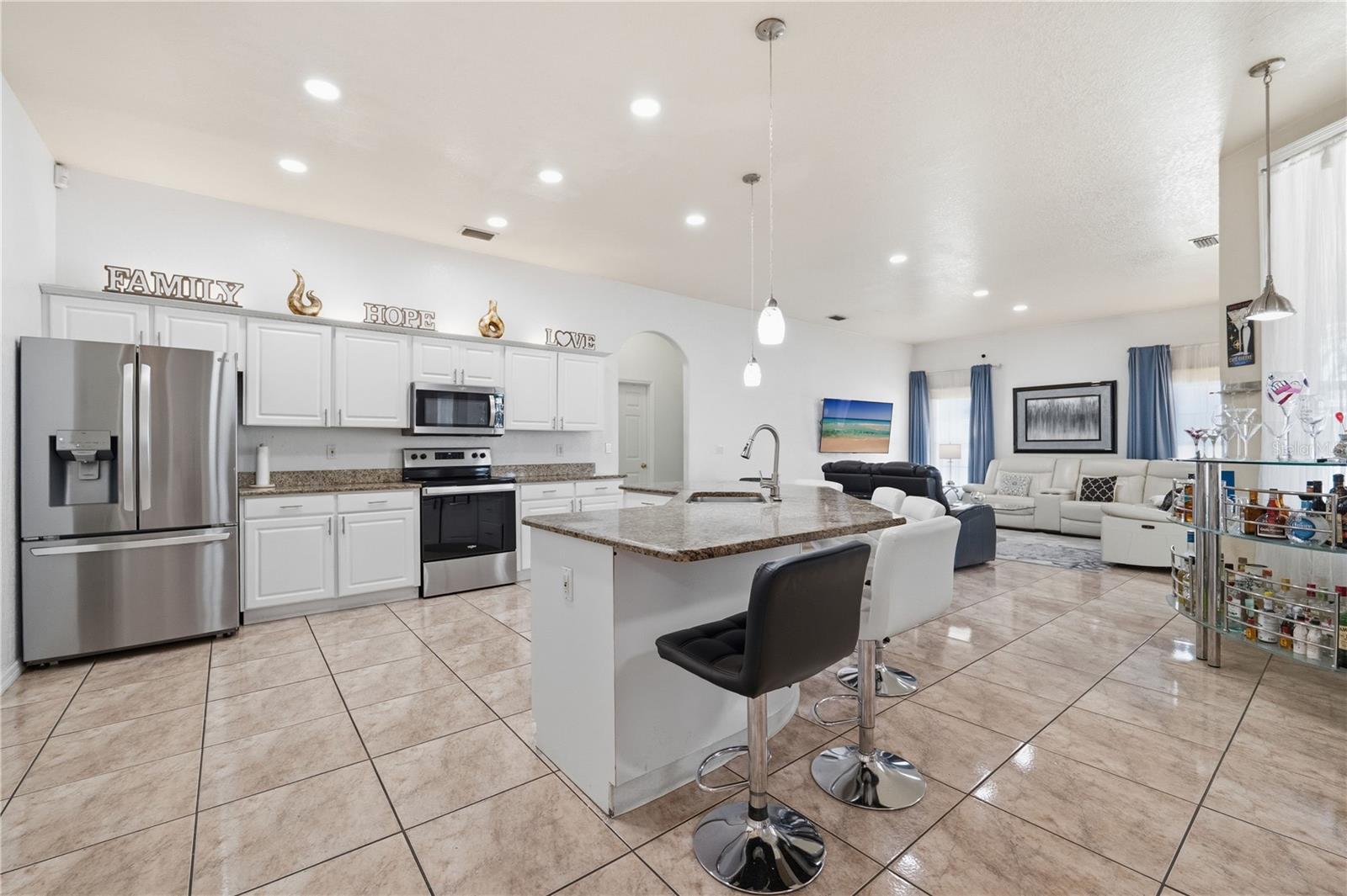 HAMNERS MARJORY B RENMAH - Residential