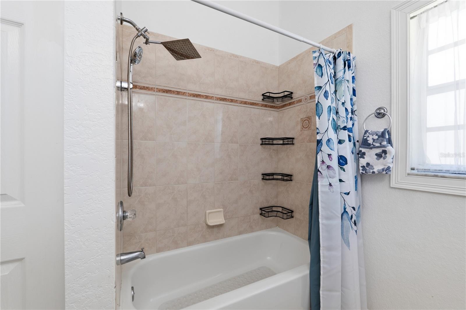 HAMNERS MARJORY B RENMAH - Residential