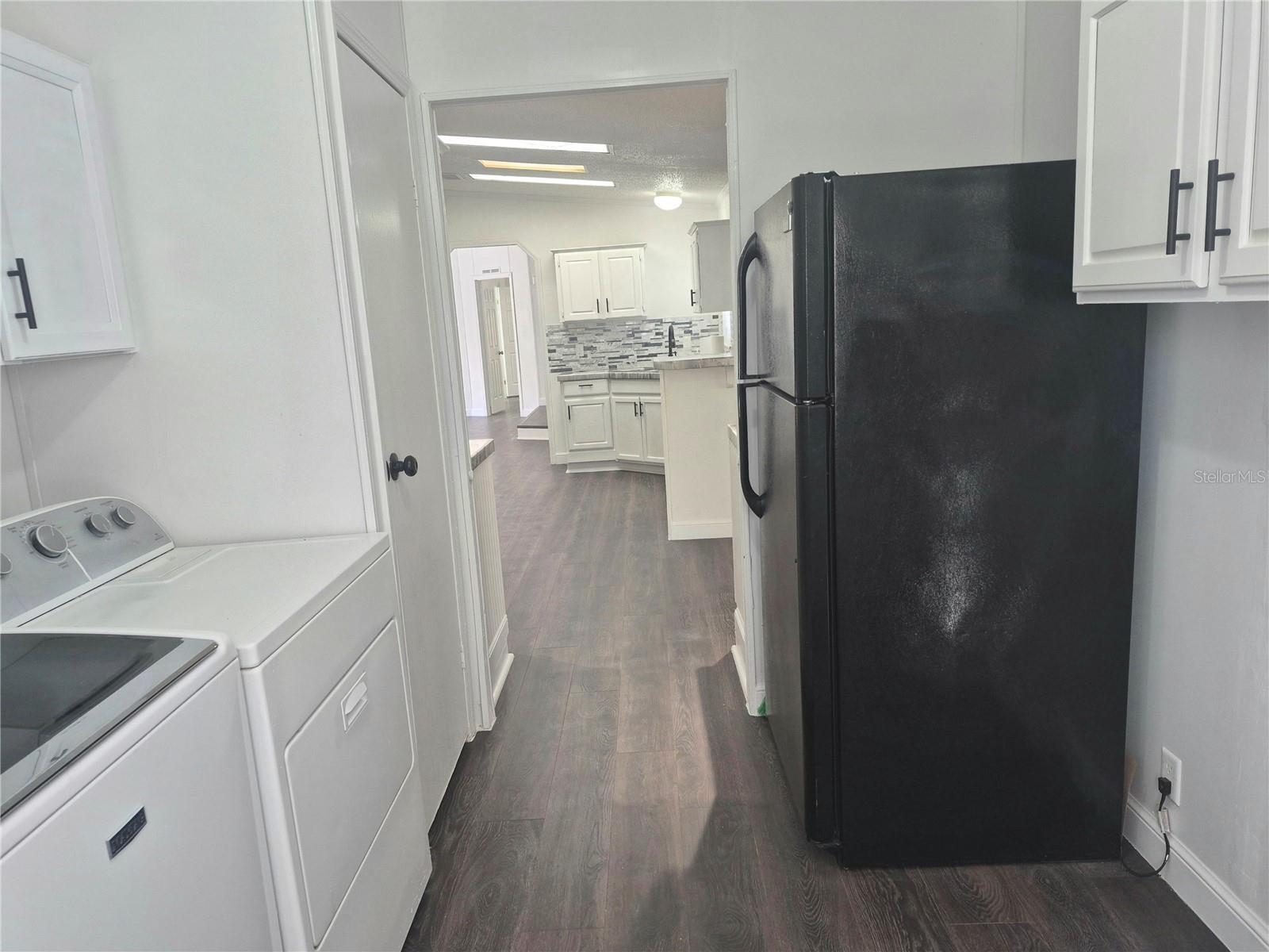 LAKE TROPICANA RANCHETTES - Residential