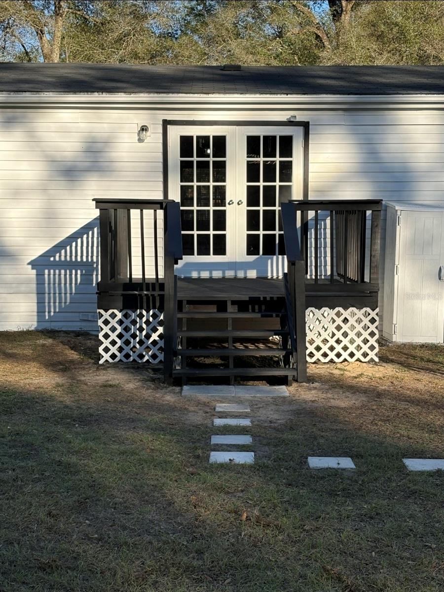 LAKE TROPICANA RANCHETTES - Residential