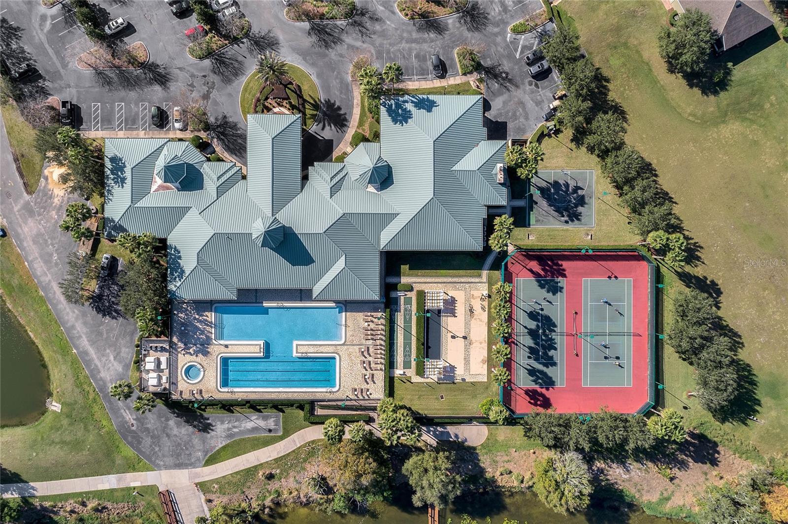 TRADITIONS PH 01 - Residential