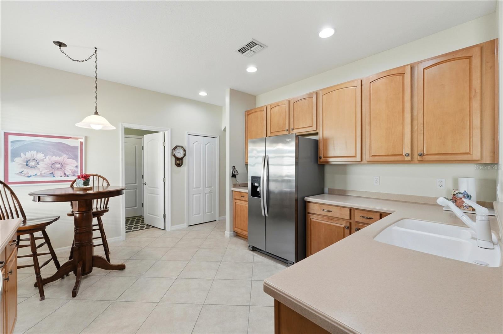 TRADITIONS PH 01 - Residential