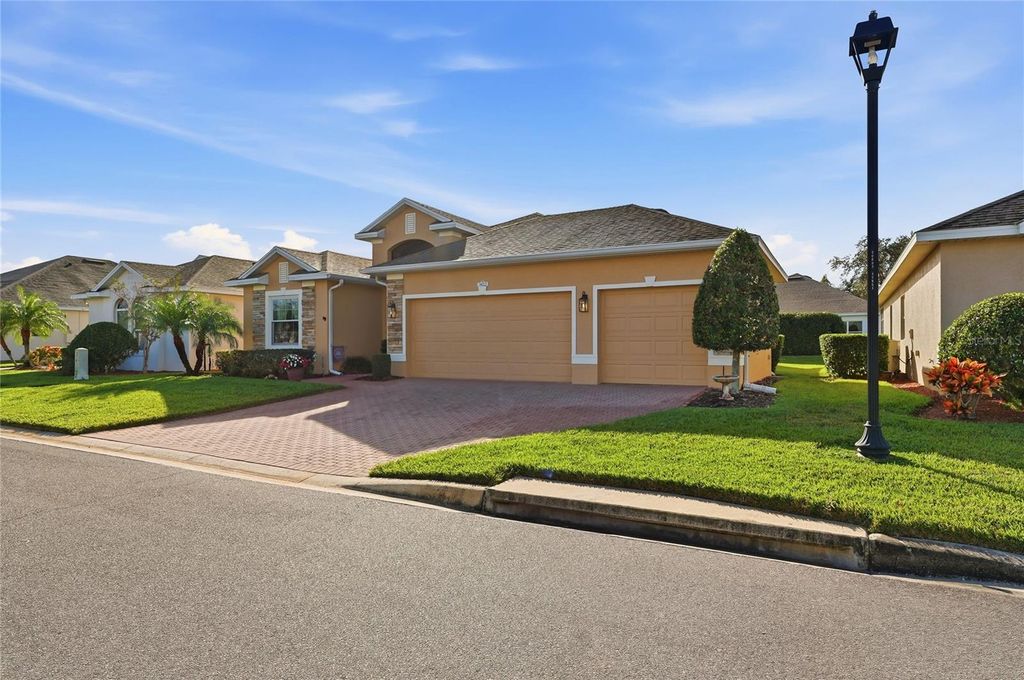 Photo of 3622 Plymouth Drive, Winter Haven, FL 33884 (MLS # L4957953)