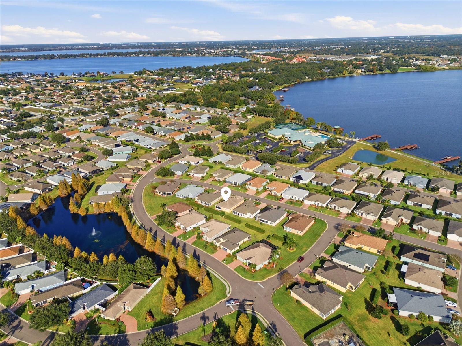 TRADITIONS PH 01 - Residential