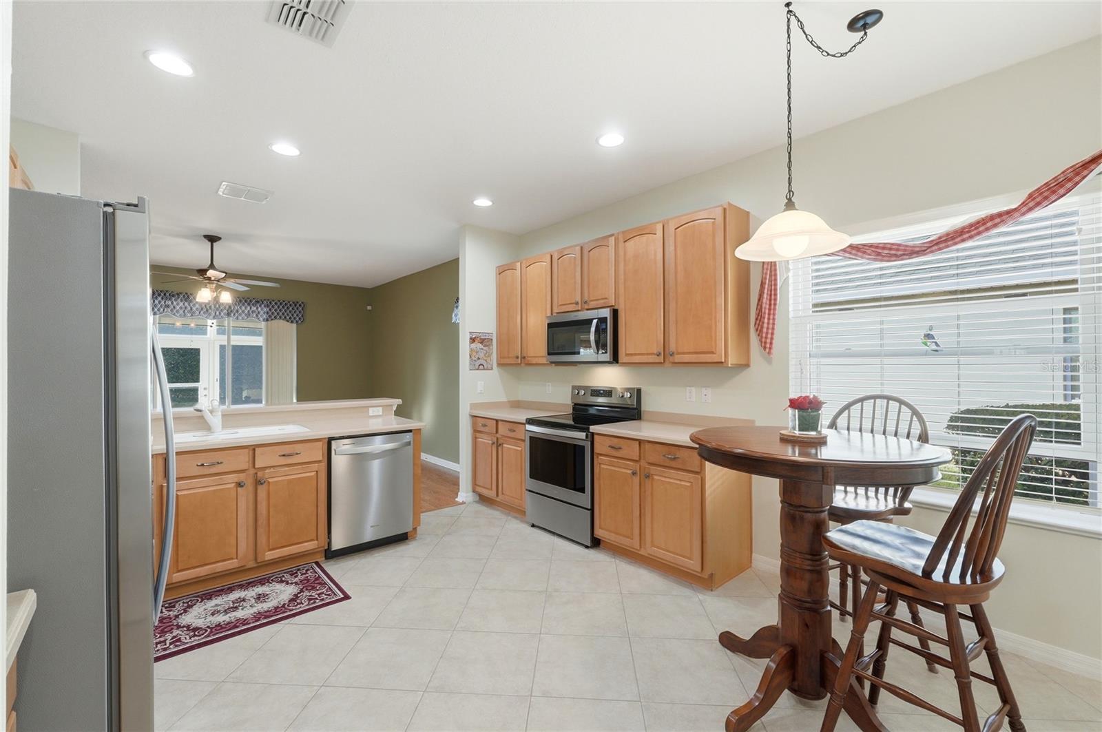 TRADITIONS PH 01 - Residential