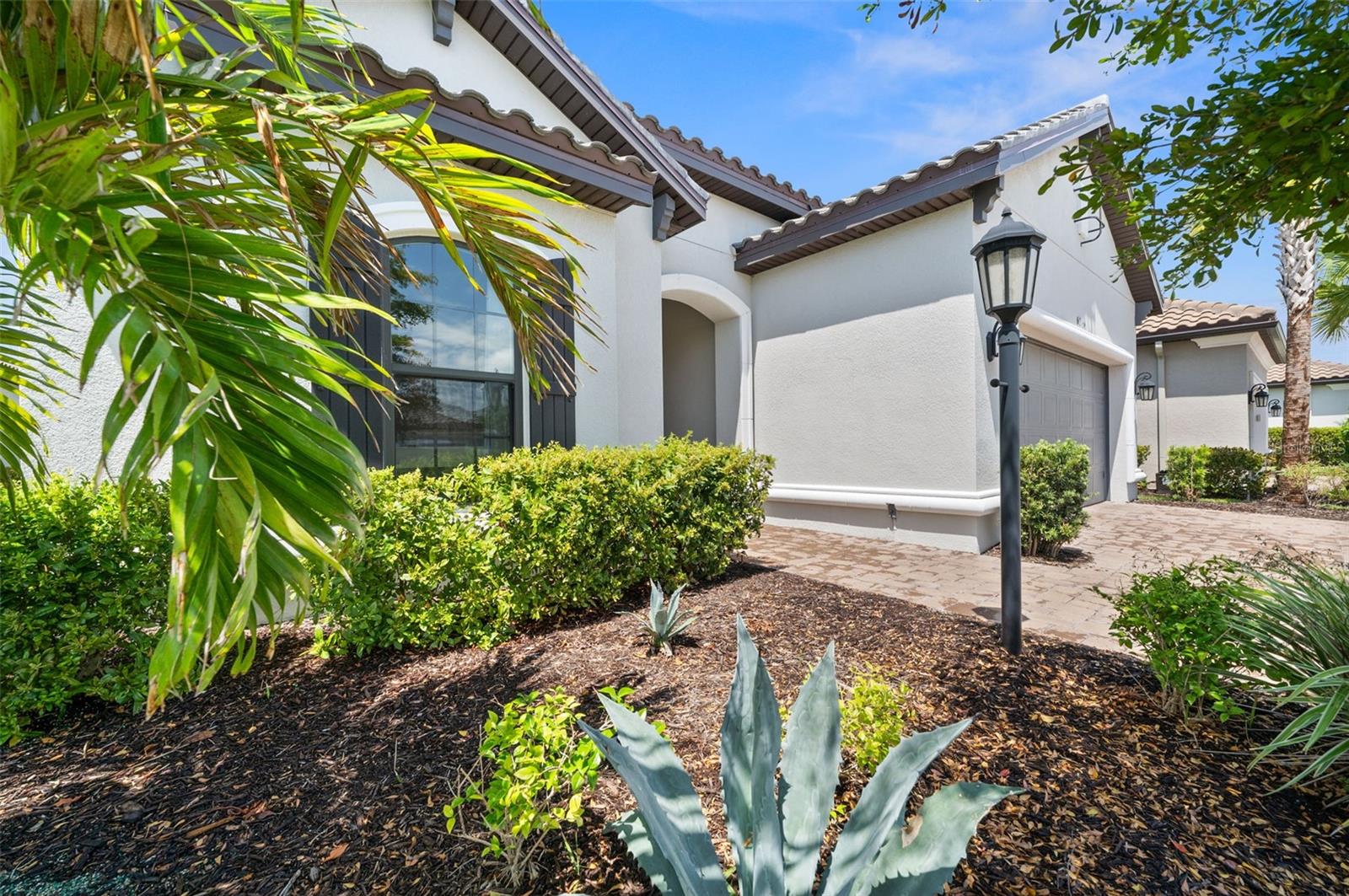 6266 MESA GLEN