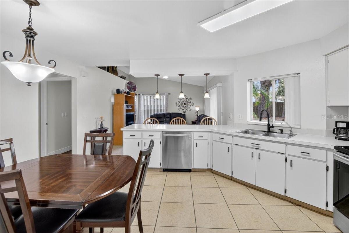 THE WILLOWS UNIT 3 - Residential