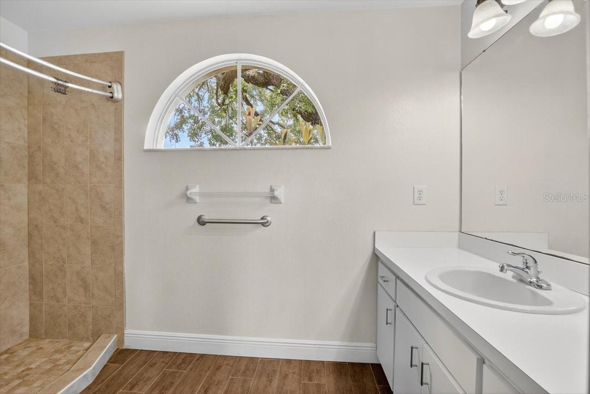 THE WILLOWS UNIT 3 - Residential
