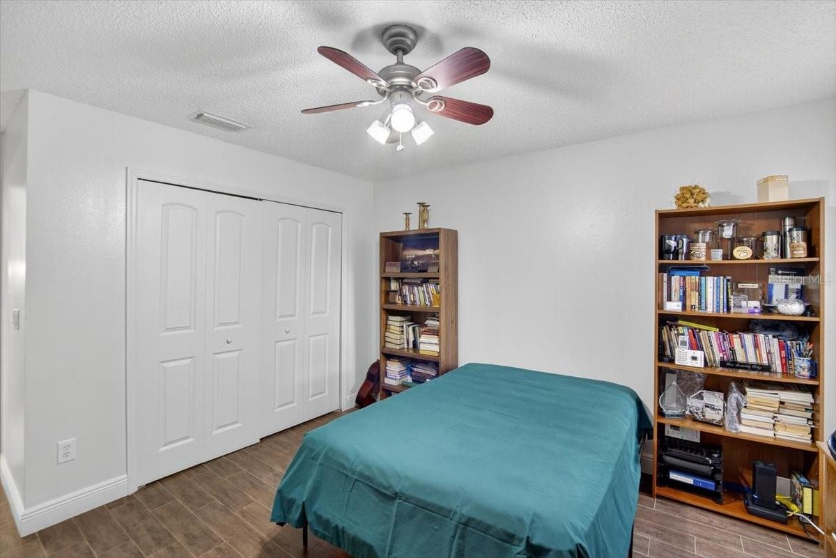 THE WILLOWS UNIT 3 - Residential
