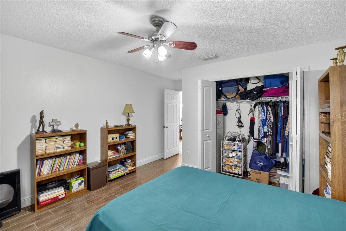 THE WILLOWS UNIT 3 - Residential