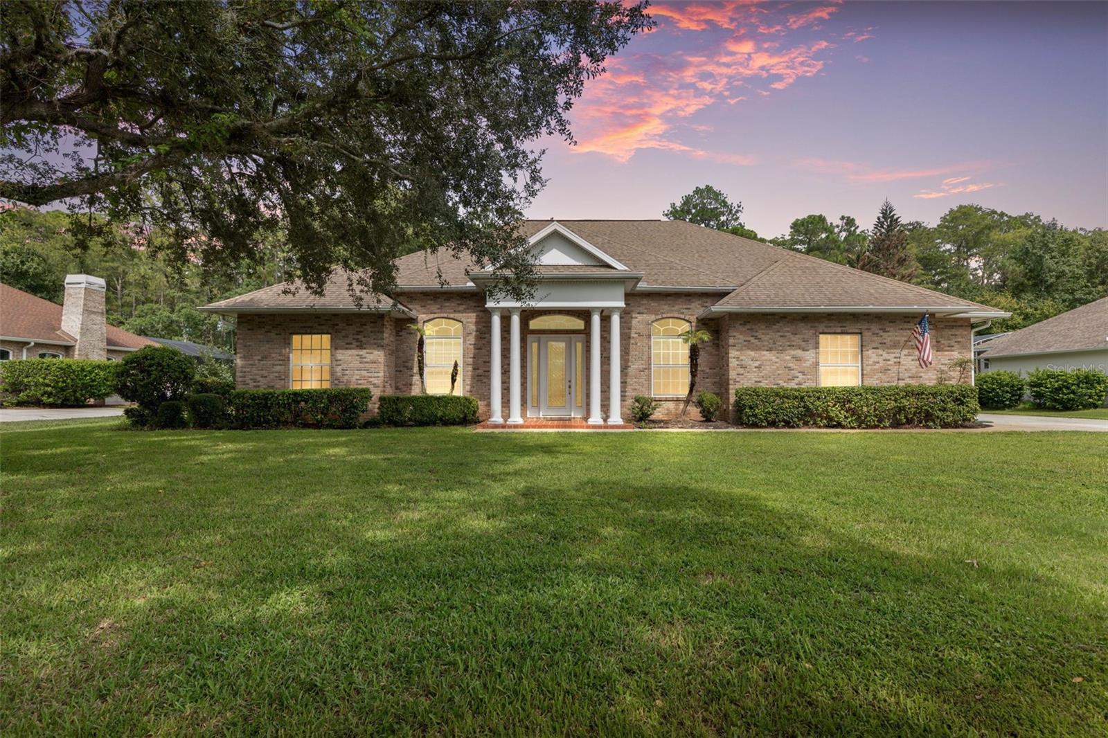 47 CAMBRIDGE TRACE