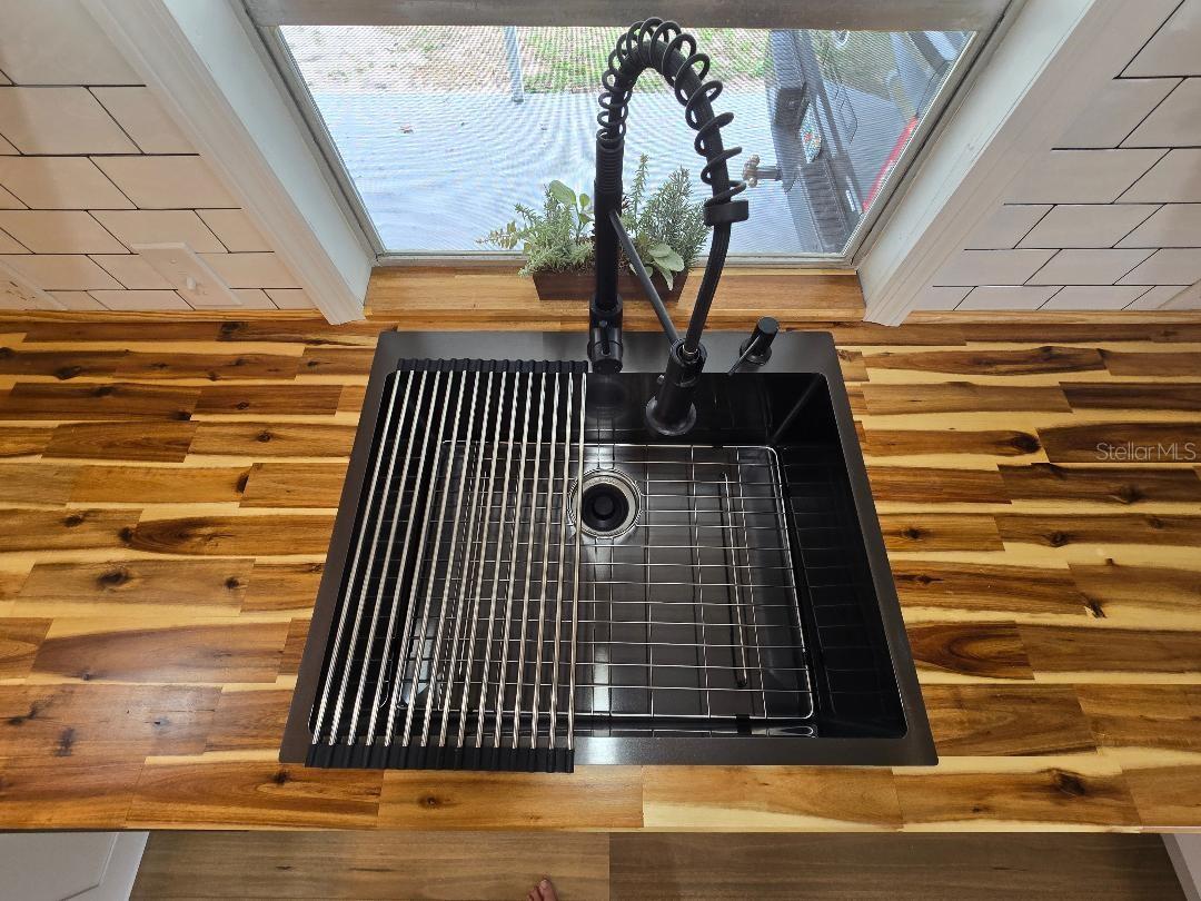 HIGH POINT MH SUB - Residential